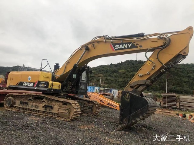 三一重工 SY485H 挖掘机