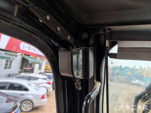 三一重工 SY135C 挖掘机