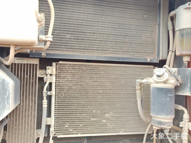 斗山 DX220LC-9C 挖掘机