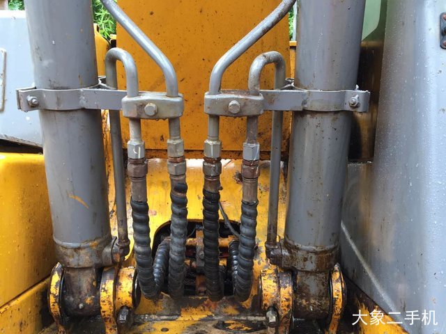 徐工 XE150D 挖掘机