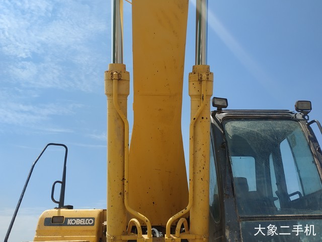 神钢 SK350LC-8 挖掘机