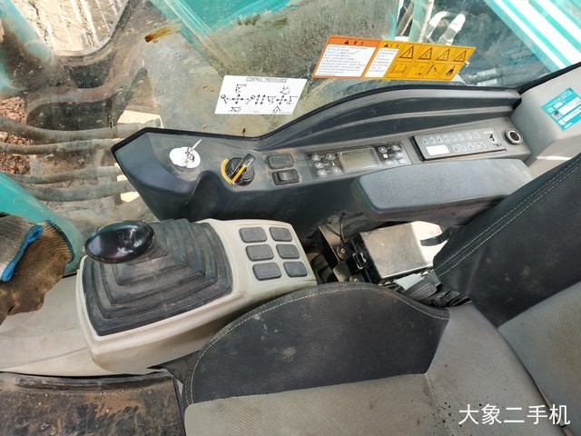 神钢 SK250-10 挖掘机