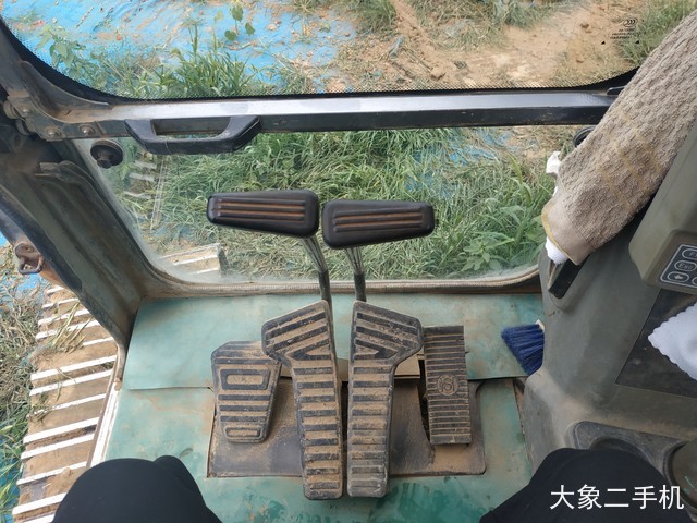 三一重工 SY235C 挖掘机