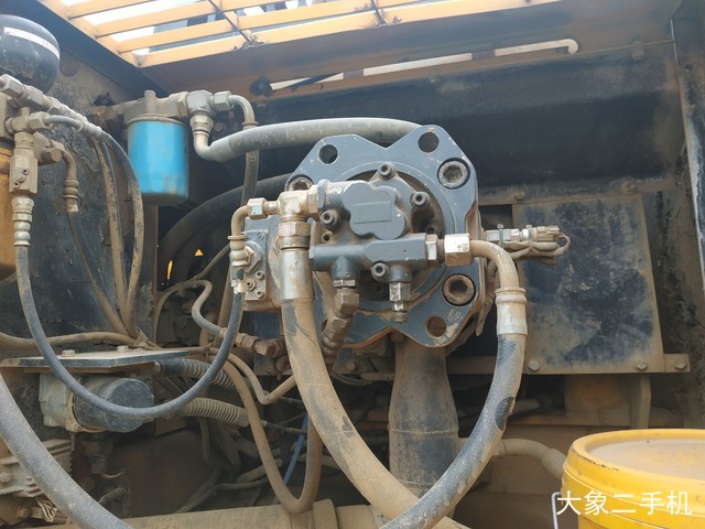 加藤 HD820R 挖掘机