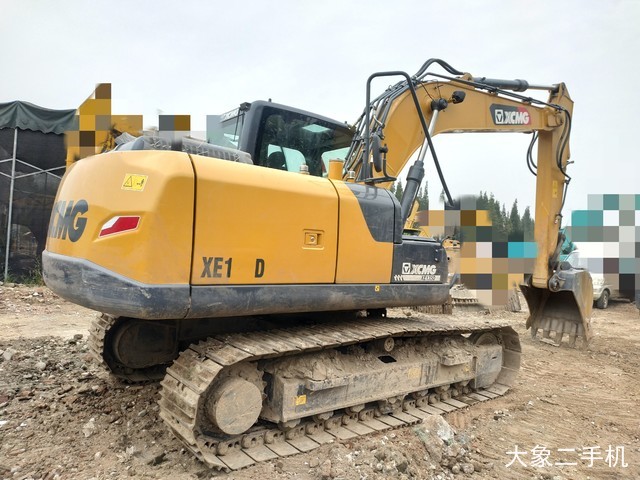 徐工 XE135D 挖掘机