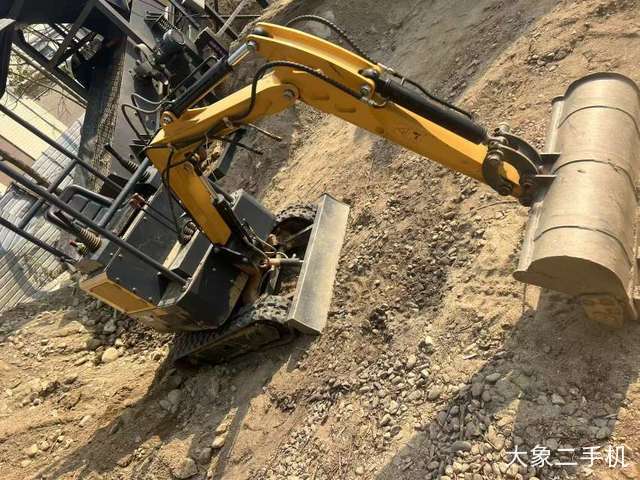 犀牛重工 XN16 挖掘机