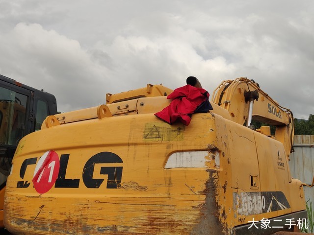 山东临工 LG6150 挖掘机