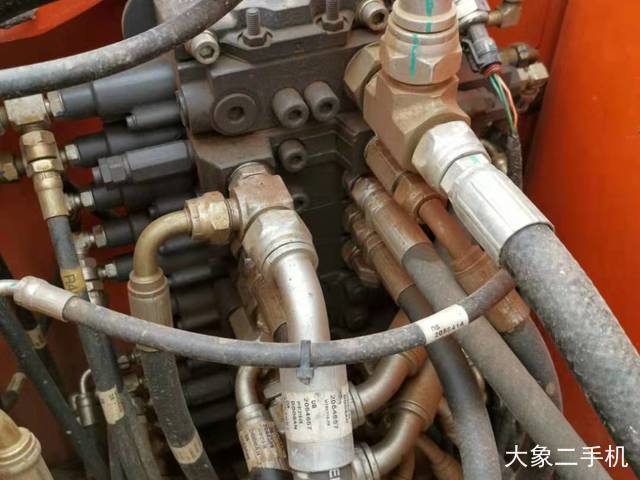 斗山 DX75-9C 挖掘机