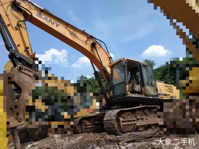 三一重工 SY305C-9 挖掘机