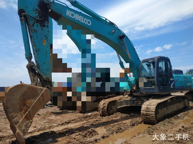 神钢 SK350LC-8 挖掘机