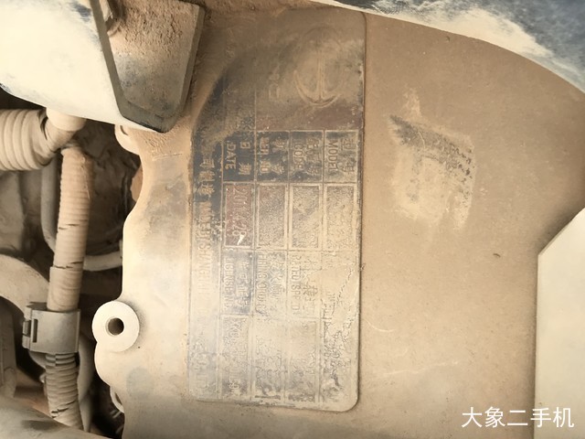 神钢 SK200-8 挖掘机