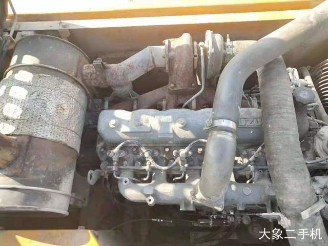 雷沃重工 FR225E 挖掘机