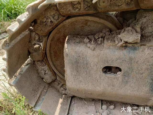 雷沃重工 FR225E 挖掘机