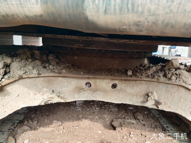 神钢 SK140LC-8 挖掘机