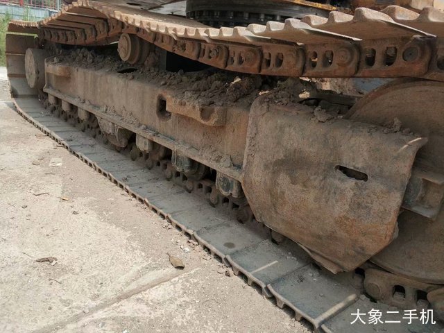 徐工 XE150 挖掘机