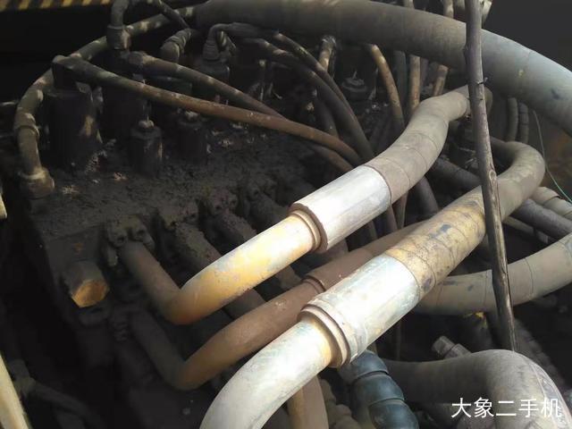 卡特彼勒 320C 挖掘机