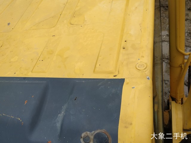 小松 PC240LC-8M0 挖掘机