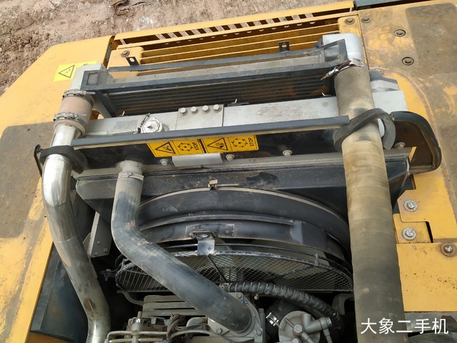 徐工 XE265C 挖掘机