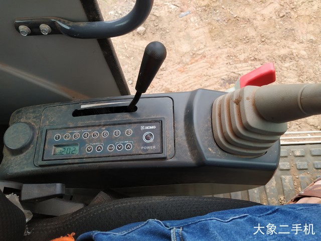 徐工 XE55D 挖掘机