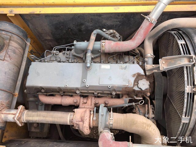 徐工 XE335C 挖掘机