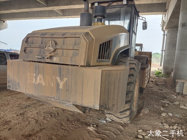 三一重工 SSR260AC-8全液压 压路机