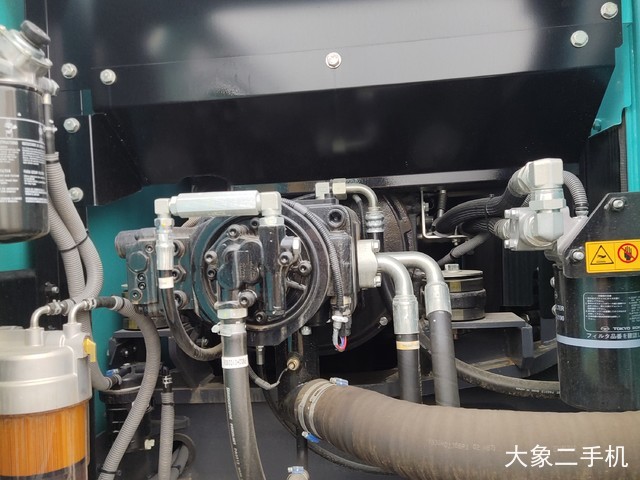 神钢 SK210LC-10 挖掘机