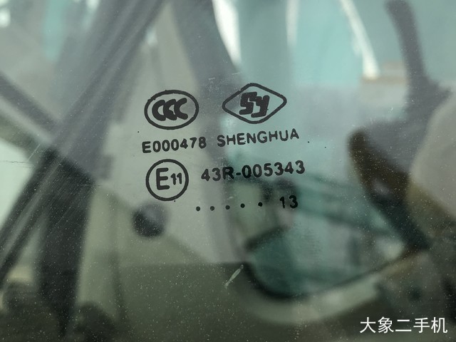 神钢 SK200-10 挖掘机