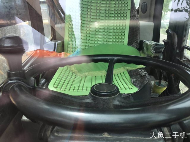 现代 R150W-7 挖掘机