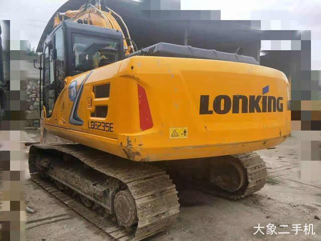 龙工 LG6225E 挖掘机