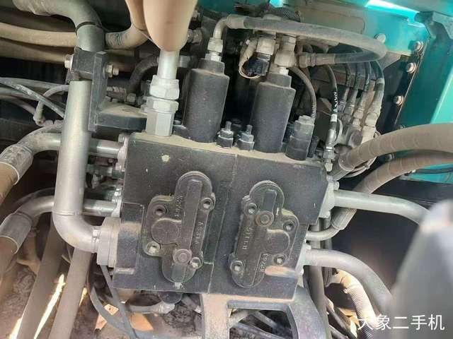 神钢 SK350LC-10 挖掘机