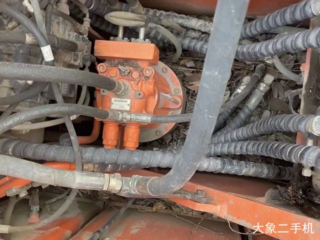 斗山 DX120-9C 挖掘机