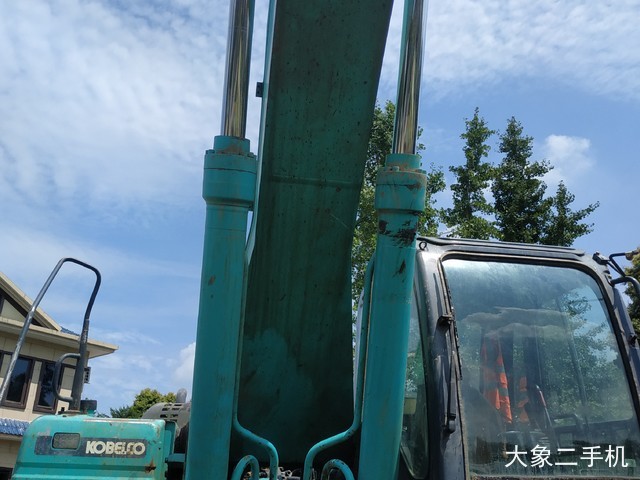 神钢 SK350LC-8 挖掘机