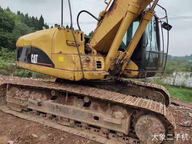 卡特彼勒 320C 挖掘机