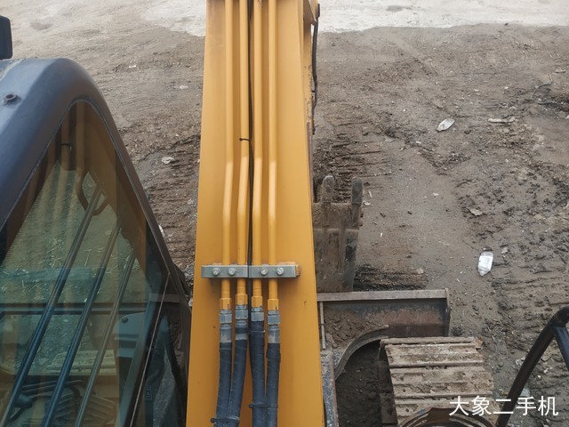 三一重工 SY75C-9 挖掘机