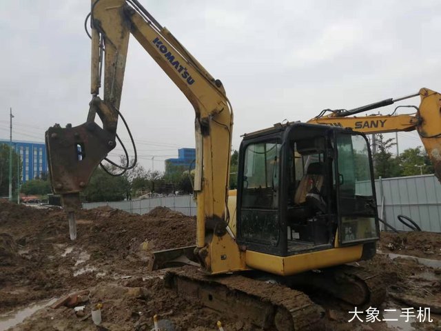 小松 PC56-7 挖掘机