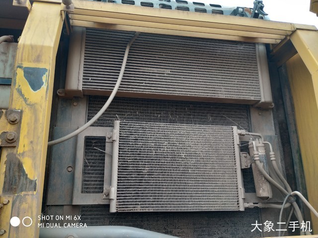 徐工 XE335C 挖掘机