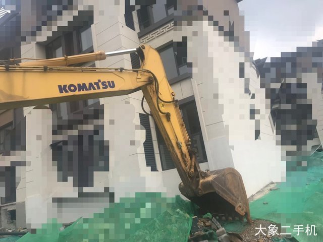 小松 PC270-7 挖掘机