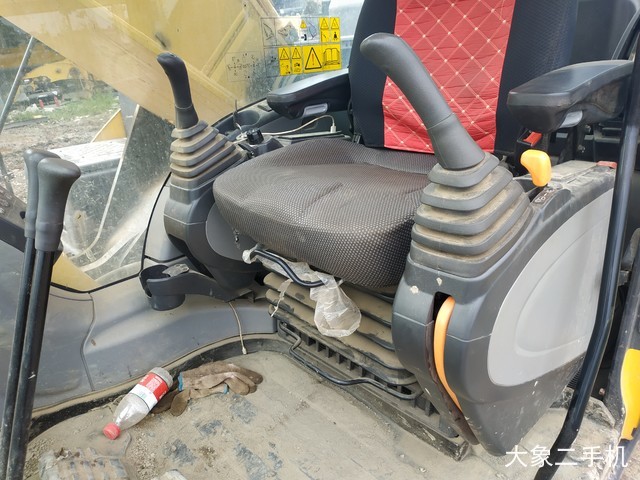 住友 SH380LHD-6 挖掘机