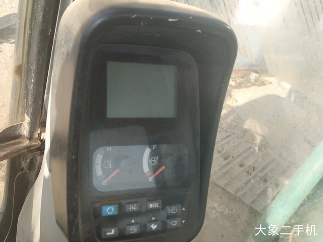 神钢 SK260LC-8 挖掘机