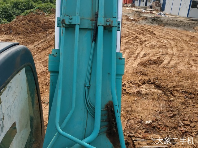 神钢 SK260LC-8 挖掘机