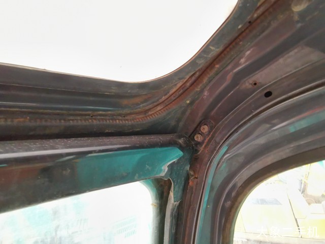 神钢 SK350LC-8 挖掘机