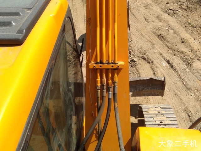 三一重工 SY75C 挖掘机