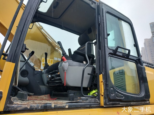 小松 PC360-8M0 挖掘机