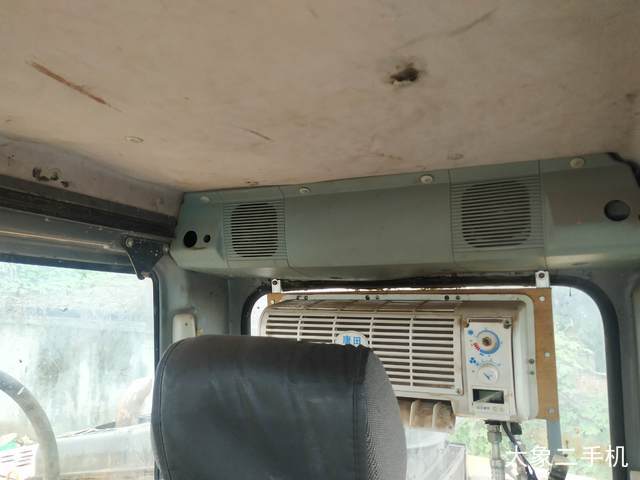 三一重工 SY135C 挖掘机