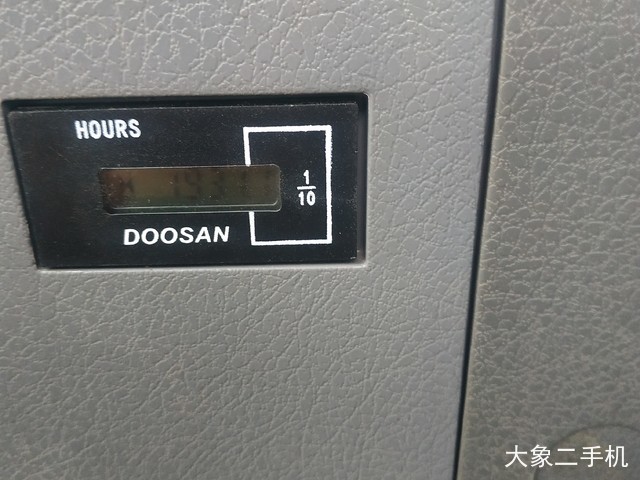 斗山 DH215-9 挖掘机