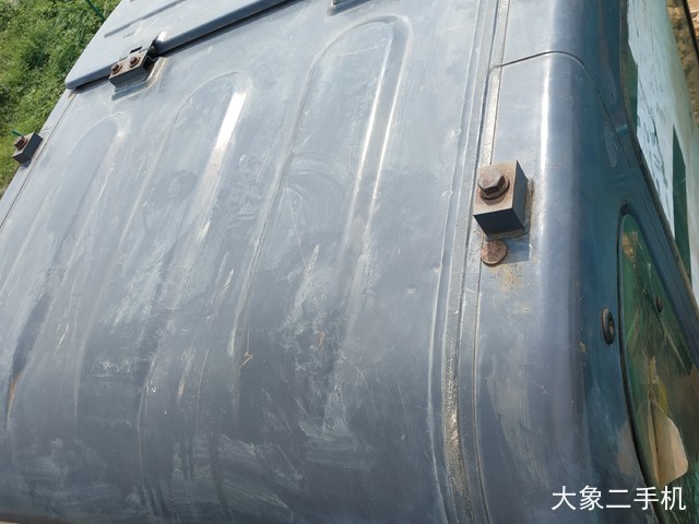 神钢 SK260LC-8 挖掘机