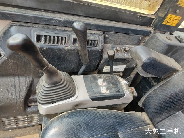 小松 PC56-7 挖掘机