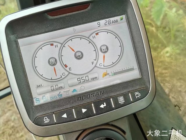 斗山 DX120-9C 挖掘机