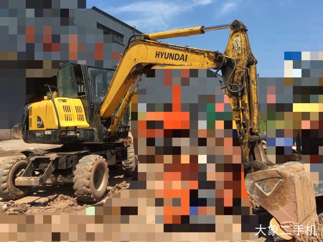 现代 R60W-7 挖掘机