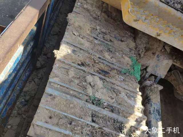 卡特彼勒 305.5E2小型液压 挖掘机